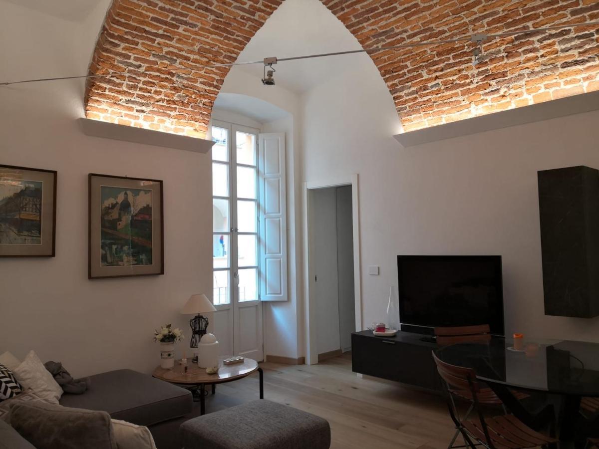 Apartamento Casa Del Conte Massimiliano Roero Cuneo Exterior foto