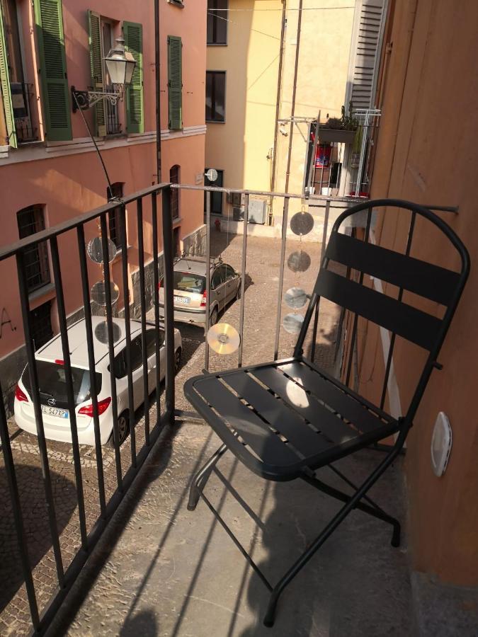 Apartamento Casa Del Conte Massimiliano Roero Cuneo Exterior foto