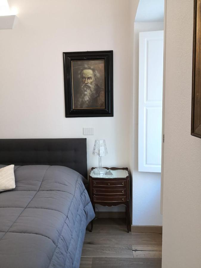 Apartamento Casa Del Conte Massimiliano Roero Cuneo Exterior foto